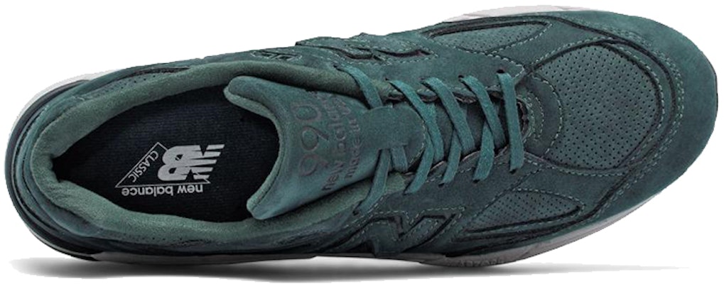 New Balance 990v2 Buatan AS 'Petrol' M990DRK2 Lookbook New Balance 990v2 Buatan AS 'Petrol' M990DRK2