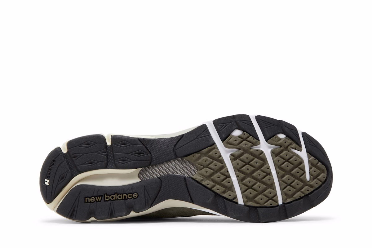 New Balance 990V3 'Olive'