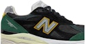 Order New Balance 990v3 Buatan USA 'Hitam Hijau' M990CP3