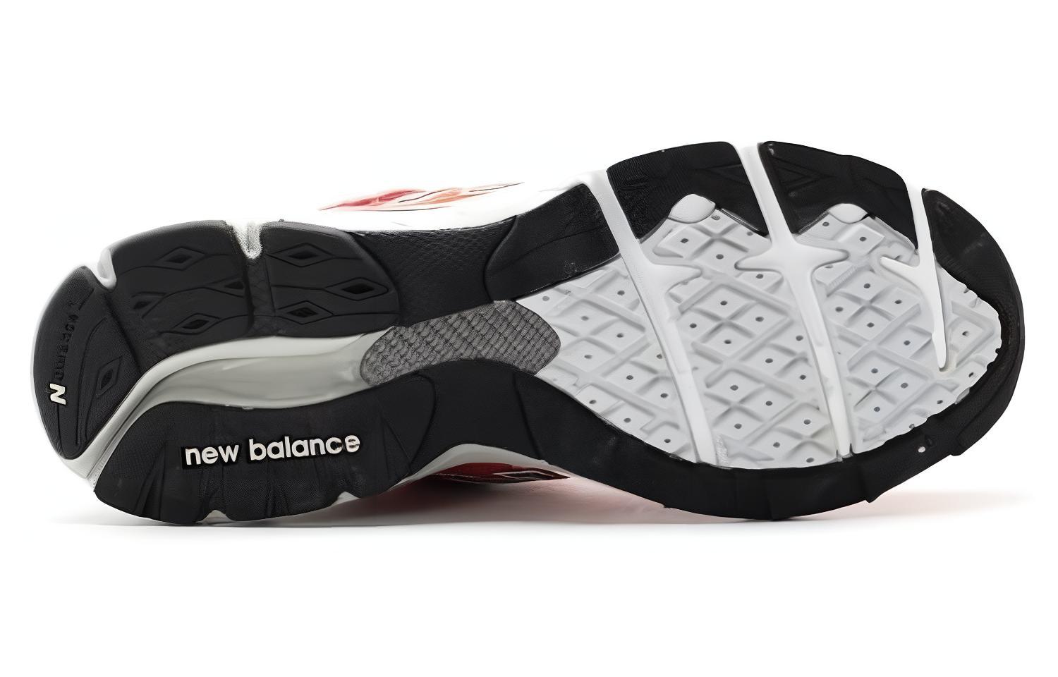 Shop ニューバランス990v3米国製レッド M990RW3