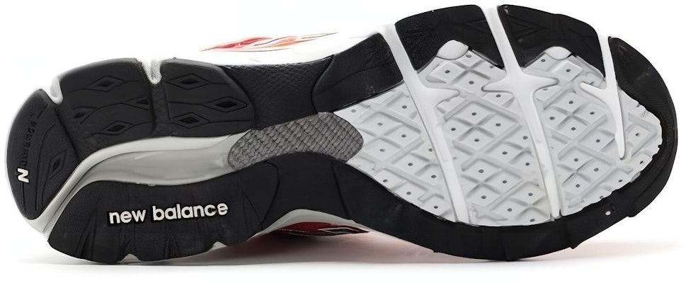 New Balance 990v3 美国制造 '红色' M990RW3 Shop New Balance 990v3 美国制造 '红色' M990RW3