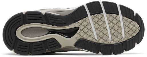 (New Balance Anak) 990v4 Anak 'Abu-abu Kool Silver Filigree' GC990GR4 Shop (New Balance Anak) 990v4 Anak 'Abu-abu Kool Silver Filigree' GC990GR4