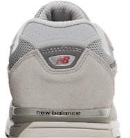 (New Balance Anak) 990v4 Anak 'Abu-abu Kool Silver Filigree' GC990GR4 Sizing (New Balance Anak) 990v4 Anak 'Abu-abu Kool Silver Filigree' GC990GR4