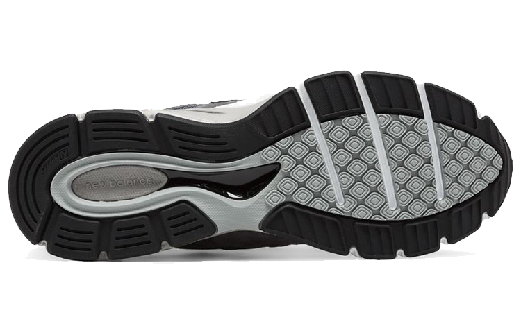 Shop 新百伦990v4深灰色 M990GLE4