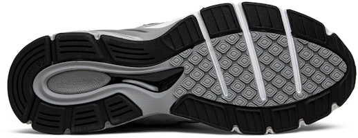 New Balance 990v4 美国制造 2E宽 '熔岩灰' M990GL4-2E Shop New Balance 990v4 美国制造 2E宽 '熔岩灰' M990GL4-2E