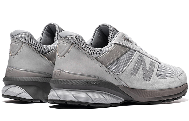 Lookbook 뉴발란스 990v5 헤이븐 리플렉티브 (44 characters) M990RG5
