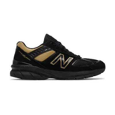 NB 990v5 Made in USA 'Triple Black'