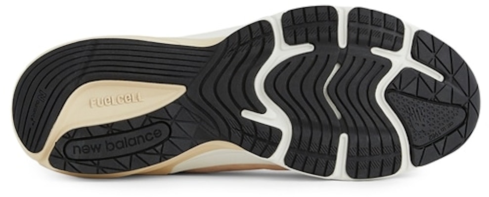 New Balance 990v6 Made in USA 'Beige' U990VR6-D Lookbook New Balance 990v6 Made in USA 'Beige' U990VR6-D