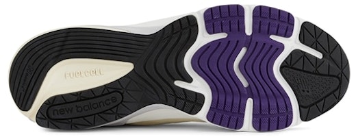 New Balance 990v6 Buatan AS 'Putih' U990WB6-D Lookbook New Balance 990v6 Buatan AS 'Putih' U990WB6-D