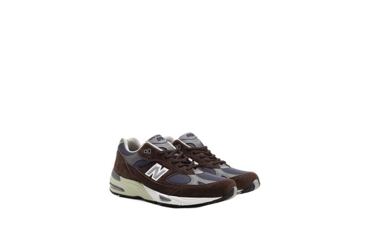Shop New Balance 991 'Coklat' M991BNGBROWN