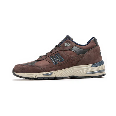 NB 991Made in UK 'Brown'