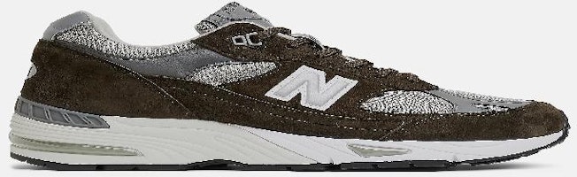 New Balance 991 'Hijau Tua' M991OLG_DARK-GREEN Buy New Balance 991 'Hijau Tua' M991OLG_DARK-GREEN
