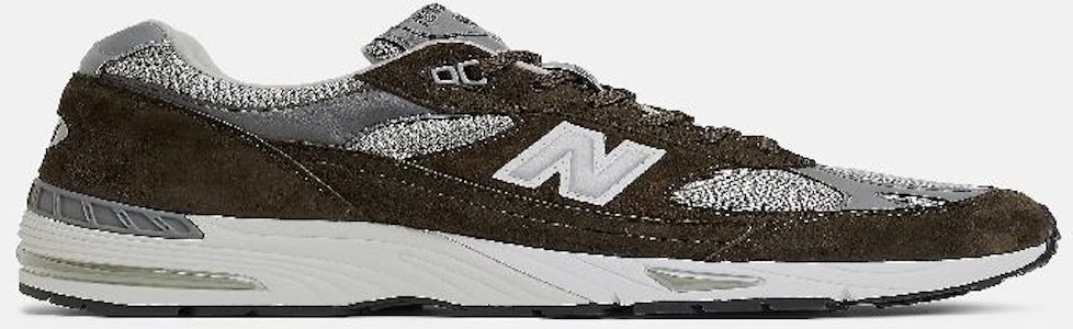 New Balance 991 'Hijau Tua' M991OLG_DARK-GREEN Buy New Balance 991 'Hijau Tua' M991OLG_DARK-GREEN