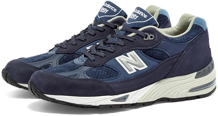 뉴발란스 991 블루스맨 (New Balance 991 Beuluseumaen) M991NVT Lookbook 뉴발란스 991 블루스맨 (New Balance 991 Beuluseumaen) M991NVT