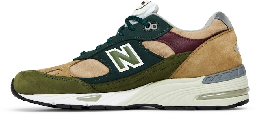 New Balance 991 Buatan England 'Beige Hijau' M991NTG Lookbook New Balance 991 Buatan England 'Beige Hijau' M991NTG