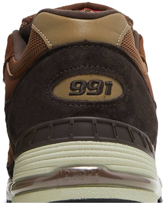 New Balance 991 Buatan Inggris 'Tahun Baru Imlek - Tahun Kerbau' M991YOX Sizing New Balance 991 Buatan Inggris 'Tahun Baru Imlek - Tahun Kerbau' M991YOX