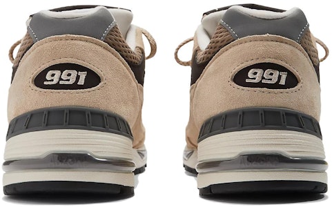 New Balance 991 Buatan England 'Finale Pack - Pale Khaki' M991CGB Shop New Balance 991 Buatan England 'Finale Pack - Pale Khaki' M991CGB