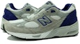 Lookbook Sepatu New Balance Seri 991 Abu-Abu/Biru M991CBL