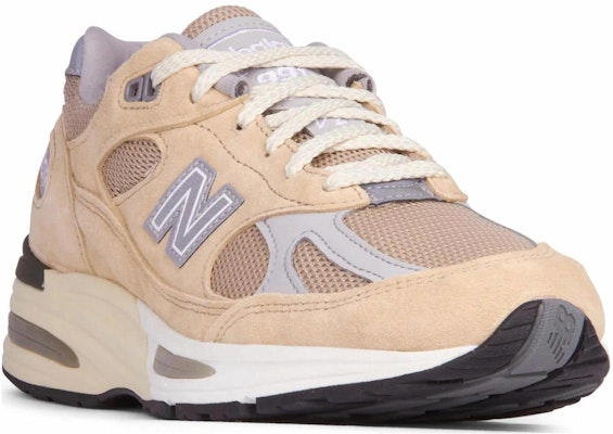 New Balance 991v2 Buatan England 'Pasir Cuban' U991BE2 Lookbook New Balance 991v2 Buatan England 'Pasir Cuban' U991BE2