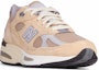 Lookbook New Balance 991v2 Buatan England 'Pasir Cuban' U991BE2
