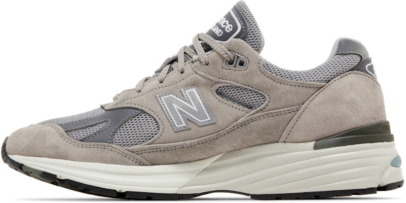 New Balance 991v2 Buatan England 'Kelabu' U991GL2 Lookbook New Balance 991v2 Buatan England 'Kelabu' U991GL2