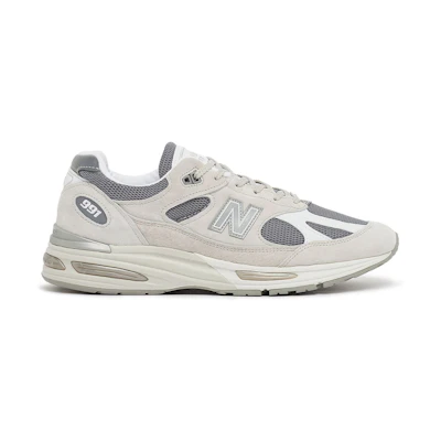 NB 991v2 Made in England 'Nimbus Cloud'