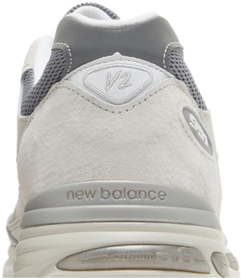 New Balance 991v2 Made in England ''Nimbus Cloud'' Sneakers U991LG2 Sizing New Balance 991v2 Made in England ''Nimbus Cloud'' Sneakers U991LG2
