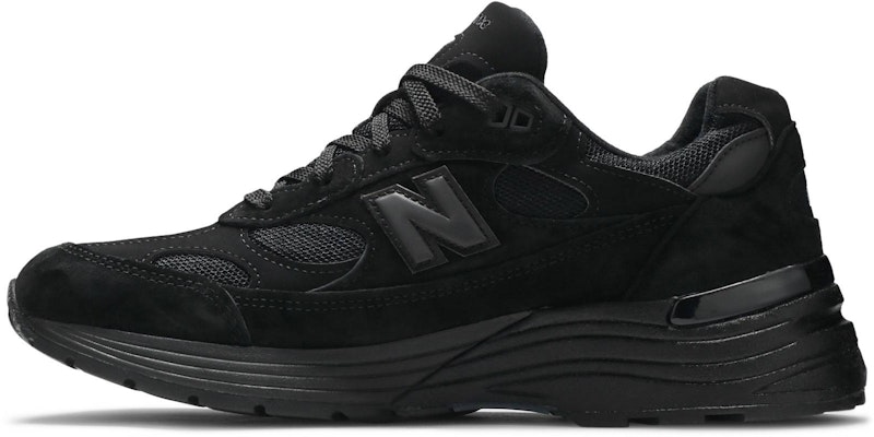 New Balance 992 Buatan USA 'Hitam' M992EA Lookbook New Balance 992 Buatan USA 'Hitam' M992EA