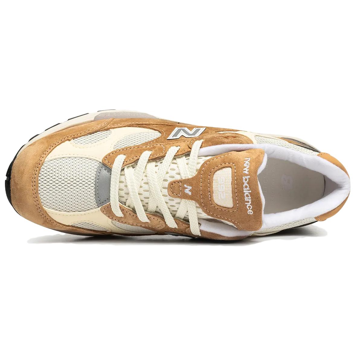 Shop New Balance 992 美国制造 '甜焦糖' U992CC