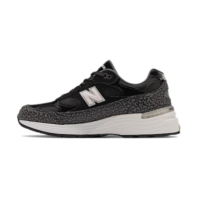 NB 992 Mix Media