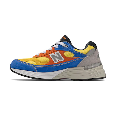 NB 992 v1 'Gap Year'