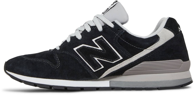 뉴발란스 996 '먹구름' (New Balance 996 'Dark Clouds') CM996WR2 Lookbook 뉴발란스 996 '먹구름' (New Balance 996 'Dark Clouds') CM996WR2