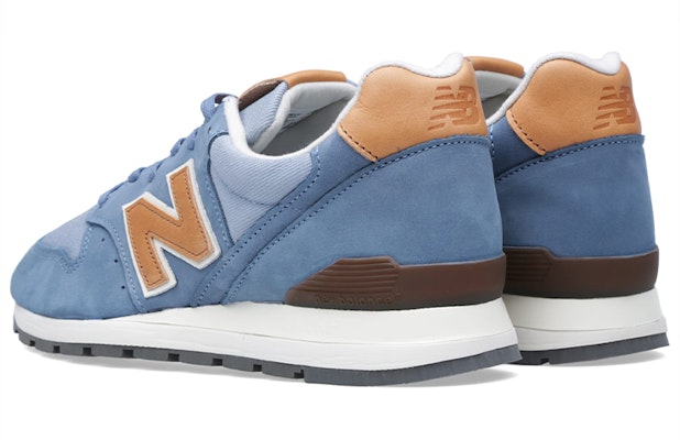 New Balance 996 'Distinct Weekender' Lelaki & Wanita M996DCC Lookbook New Balance 996 'Distinct Weekender' Lelaki & Wanita M996DCC