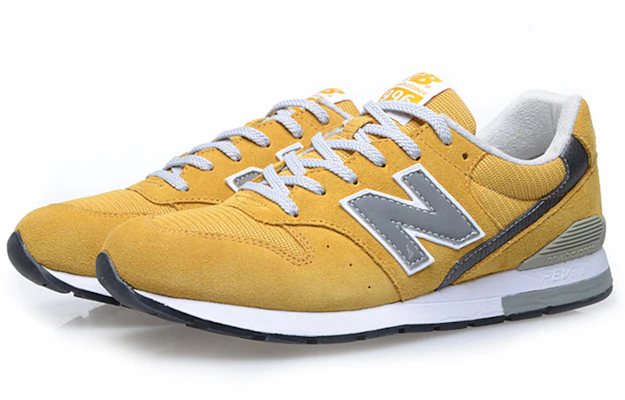 Sepatu New Balance 996 Seri Warna Oranye MRL996AY Lookbook Sepatu New Balance 996 Seri Warna Oranye MRL996AY