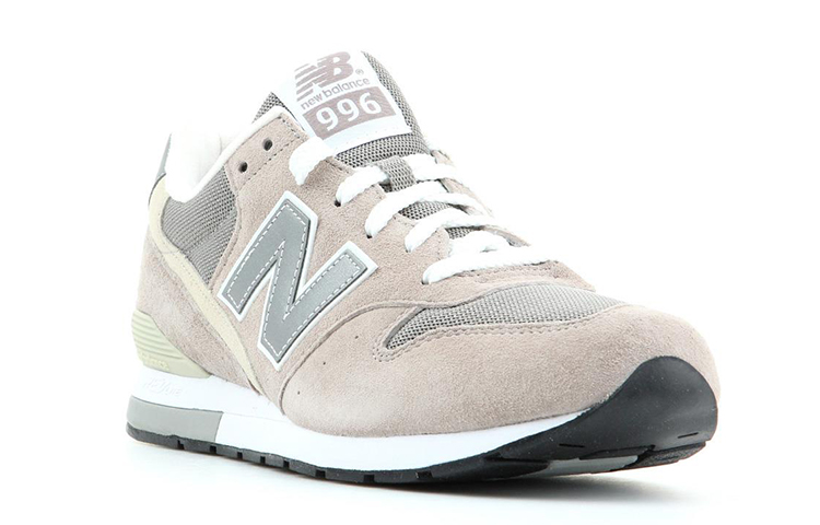 Lookbook New Balance NB 996 低筒 跑步鞋 男女款 淺灰