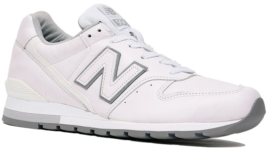 New Balance 996 Made In USA '30th Anniversary - Putih' M996MUB Lookbook New Balance 996 Made In USA '30th Anniversary - Putih' M996MUB