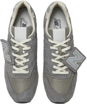 New Balance 996v2 35週年限定版 - 風暴灰 CM996HK2 Shop New Balance 996v2 35週年限定版 - 風暴灰 CM996HK2
