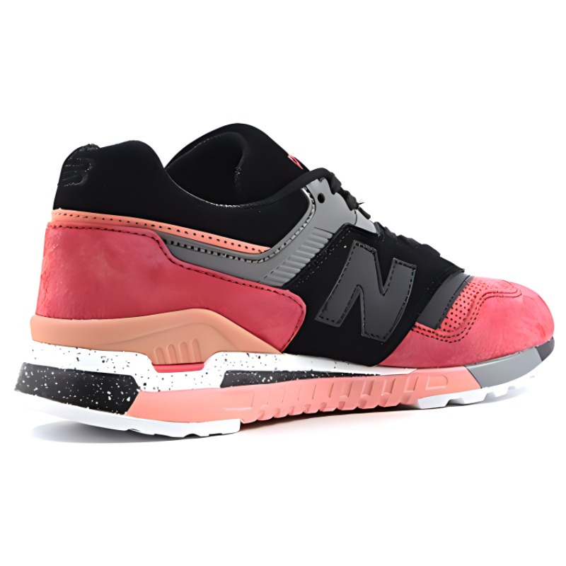 Lookbook New Balance 997.5 Sneaker Freaker Tassie Tiger Zapatillas ML997HSF