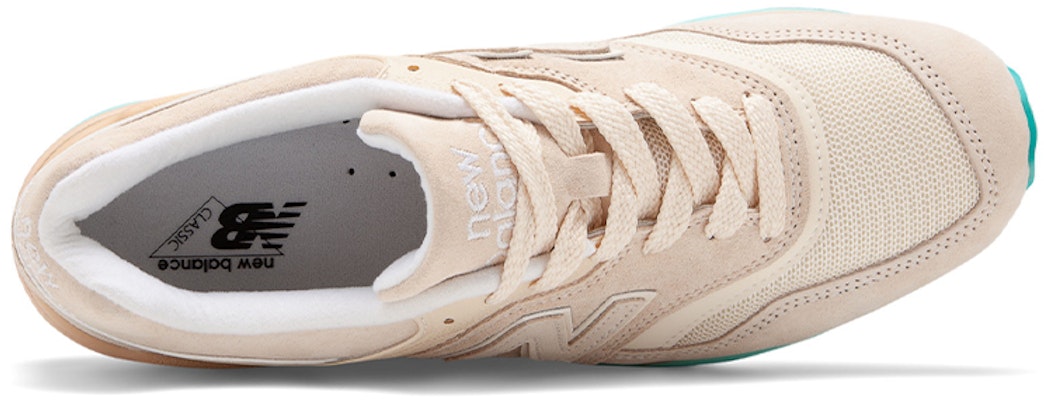 뉴발란스 997 베이지틸 (New Balance 997 Beige Teal) M997RSA Lookbook 뉴발란스 997 베이지틸 (New Balance 997 Beige Teal) M997RSA