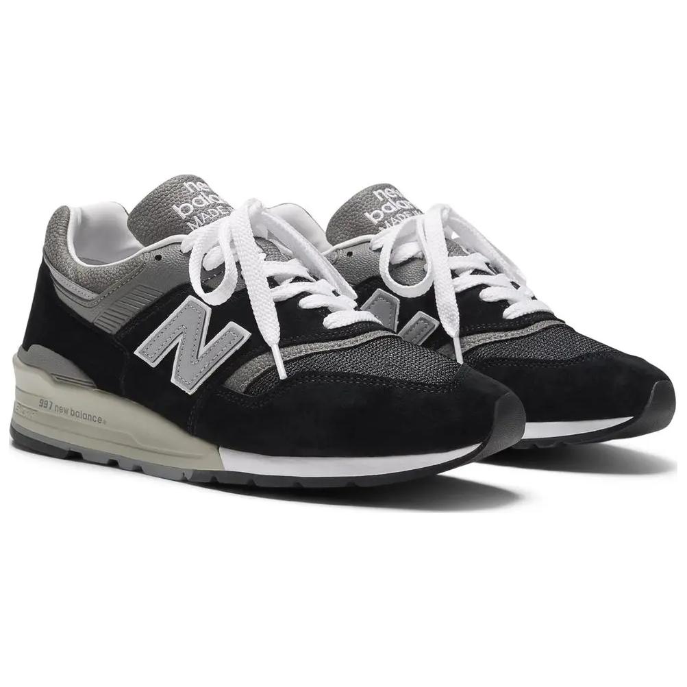 Lookbook New Balance 997 'Hitam' U997BK