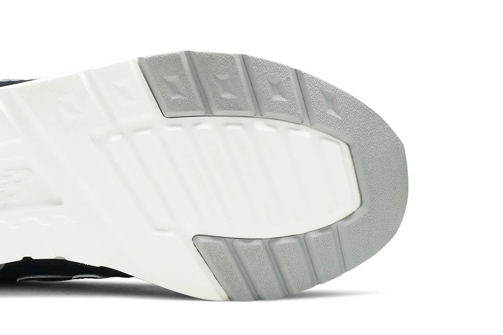 Purchase New Balance 997 'Nube de Lluvia Negra' CM997HDR