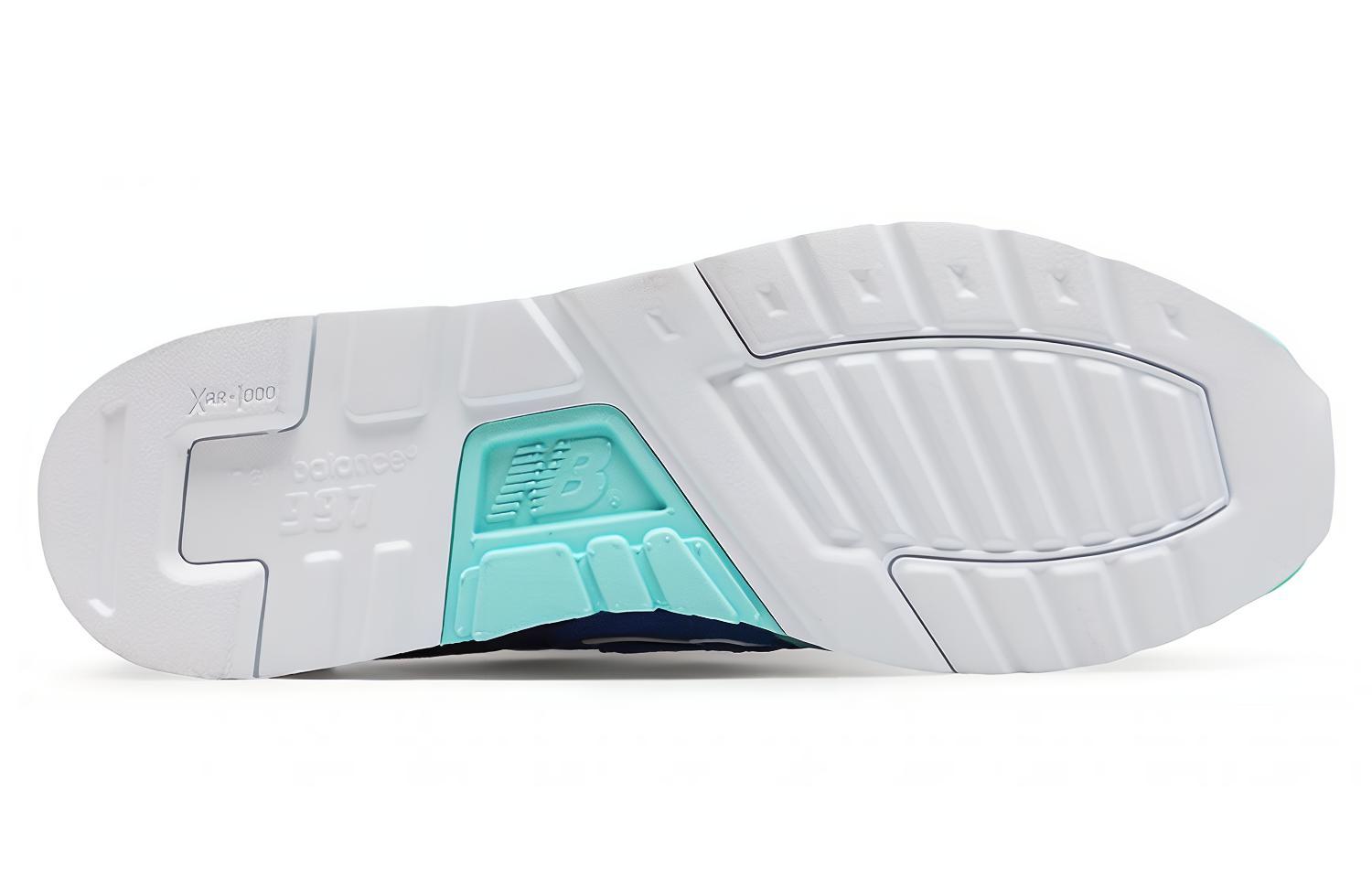 Shop New Balance 997「本壘包」M997NSB