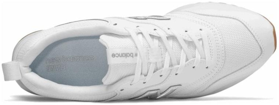 New Balance 997 'Putih Perak' CM997HCN Lookbook New Balance 997 'Putih Perak' CM997HCN