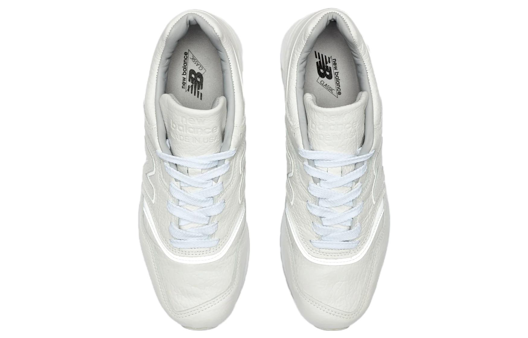 Lookbook 紐巴倫 997 野牛白 M997BSN