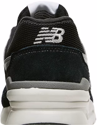 New Balance 997 Black Silver CM997HCC Sizing New Balance 997 Black Silver CM997HCC