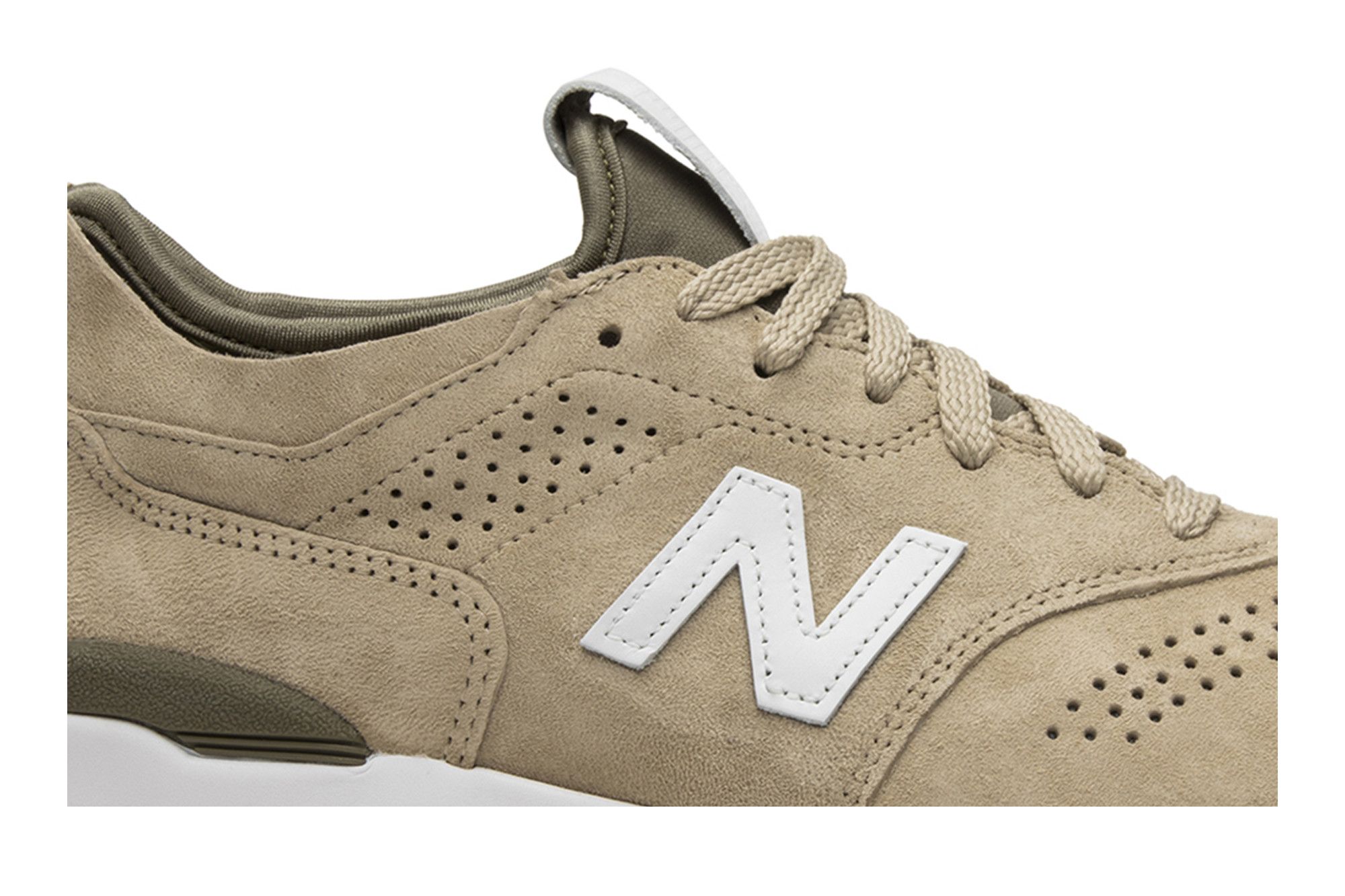 Order 뉴발란스 997 디컨스트럭티드 '본' (New Balance 997 Deconstructed 'Bone') M997DRA2