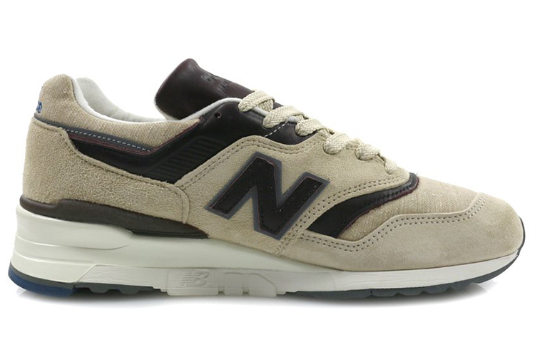 Order New Balance 997 Menjelajahi Laut M997DSAI