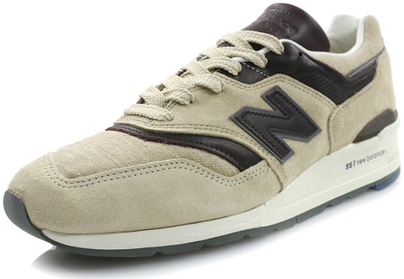 New Balance 997 Jelajah Di Laut M997DSAI Lookbook New Balance 997 Jelajah Di Laut M997DSAI