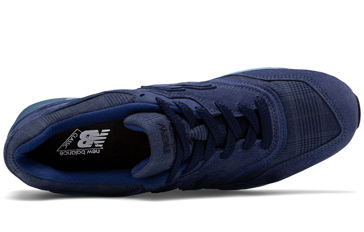 Lookbook New Balance 997 Buatan USA 'Biru' M997PAM