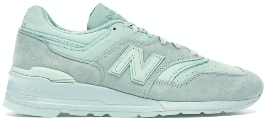 New Balance 997 Mint Julep Sepatu Sneakers Pria M997LBE Buy New Balance 997 Mint Julep Sepatu Sneakers Pria M997LBE